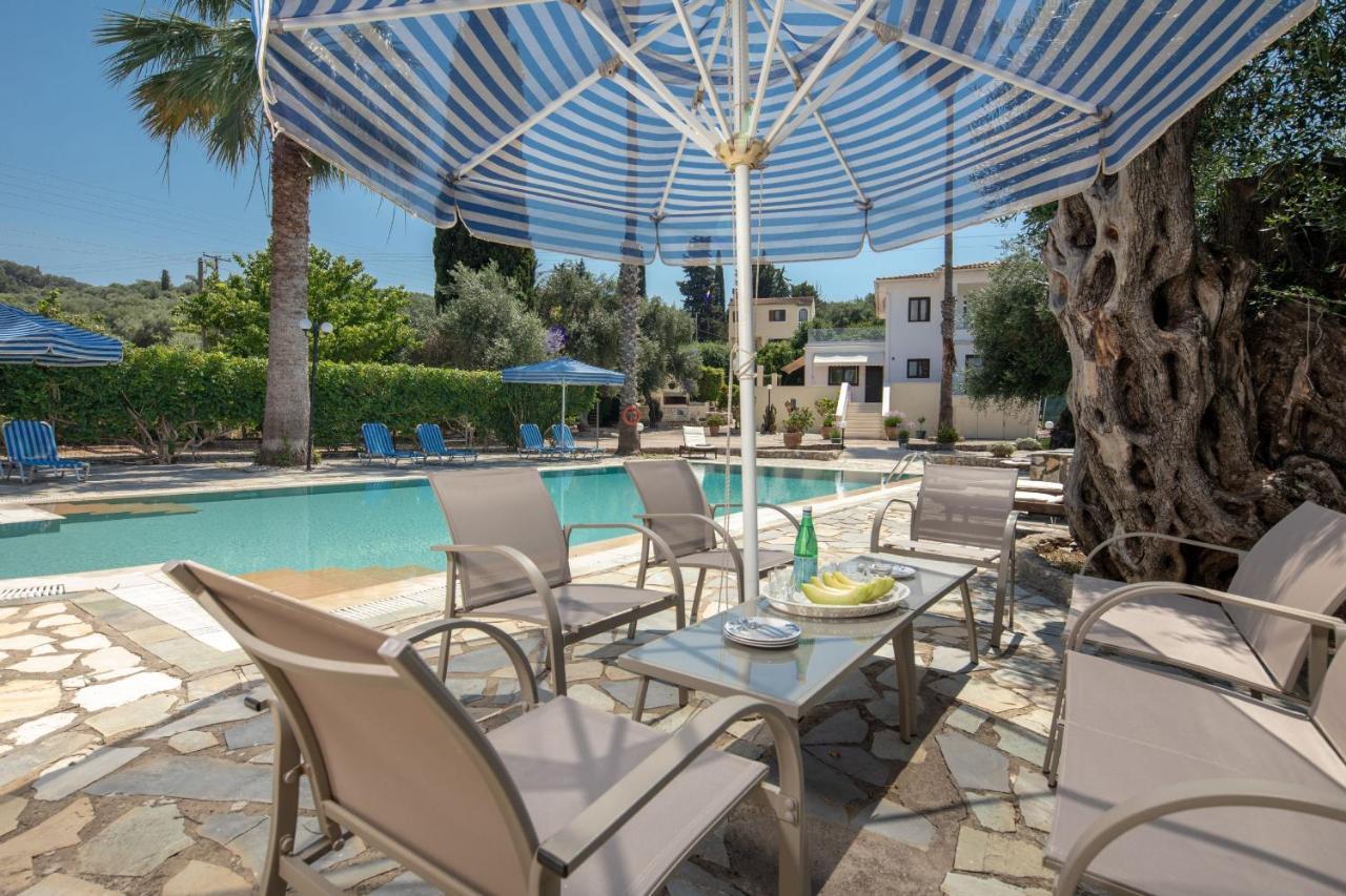 Villa Lianolia Peritheia 외부 사진